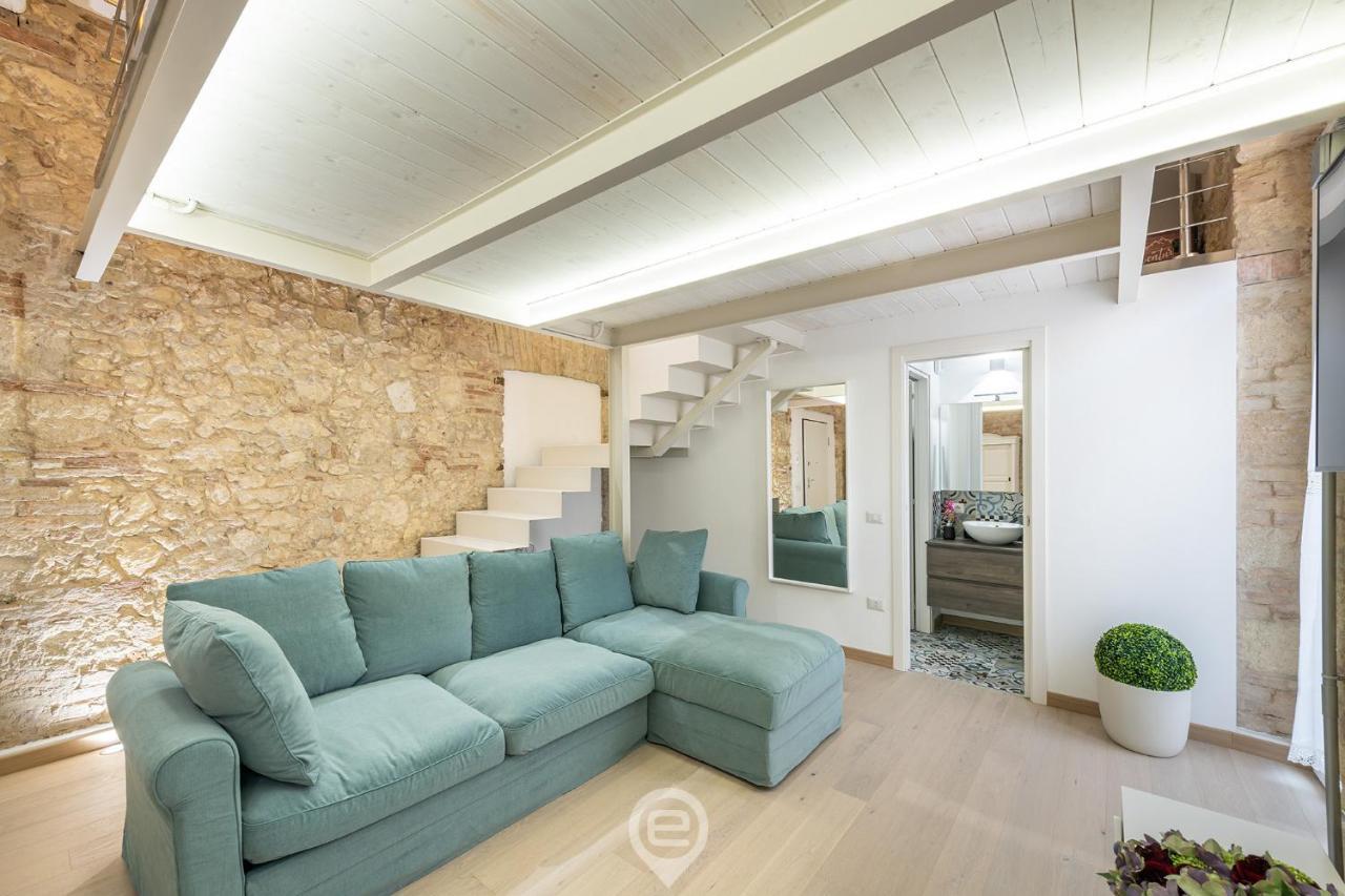 Adriana'S New Loft Apartment Cagliari Exterior photo