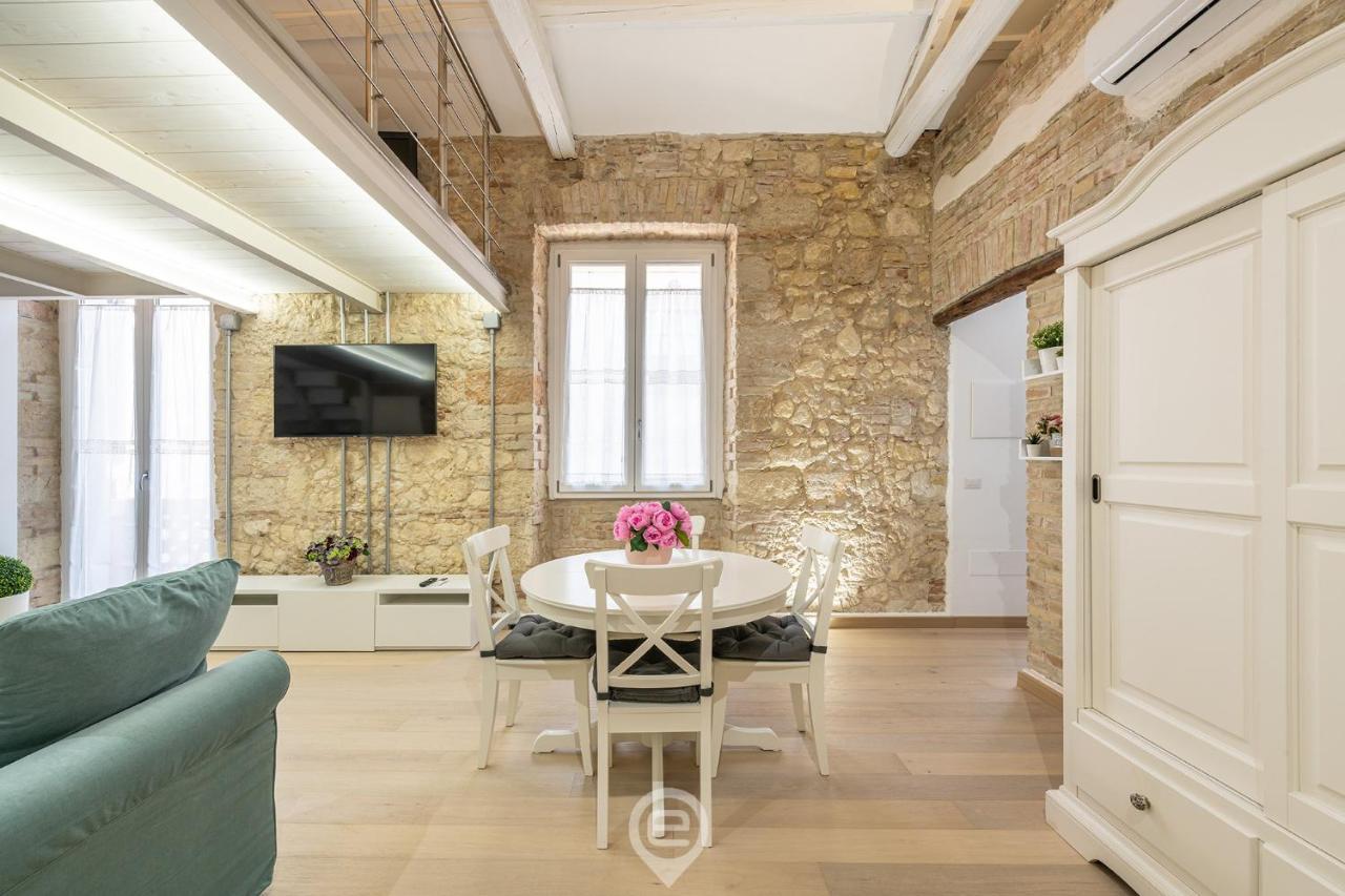 Adriana'S New Loft Apartment Cagliari Exterior photo