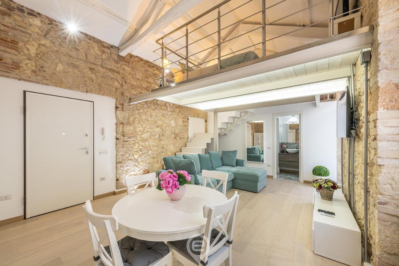 Adriana'S New Loft Apartment Cagliari Exterior photo