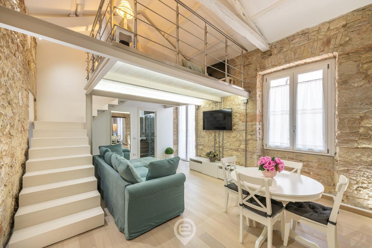 Adriana'S New Loft Apartment Cagliari Exterior photo